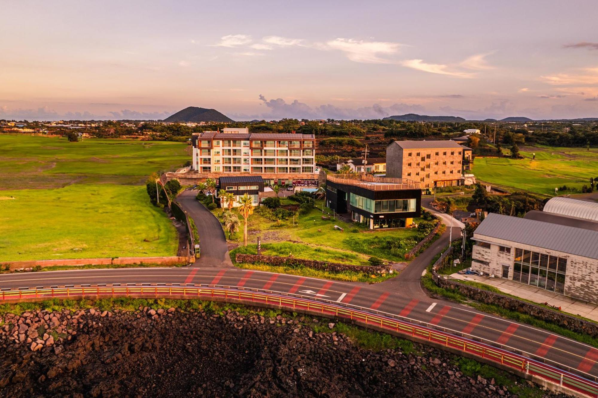 Kturn Hotel & Resort Čedžu Exteriér fotografie